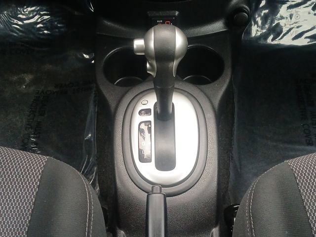 Used 2019 Nissan Versa SV FWD image 14