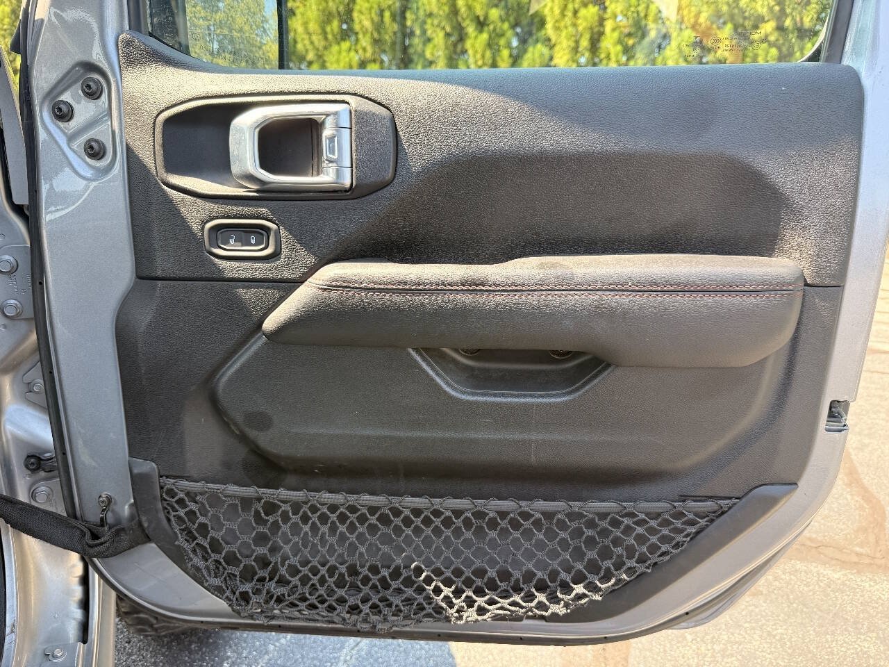 Used 2021 Jeep Wrangler Unlimited Rubicon AWD/4WD image 32