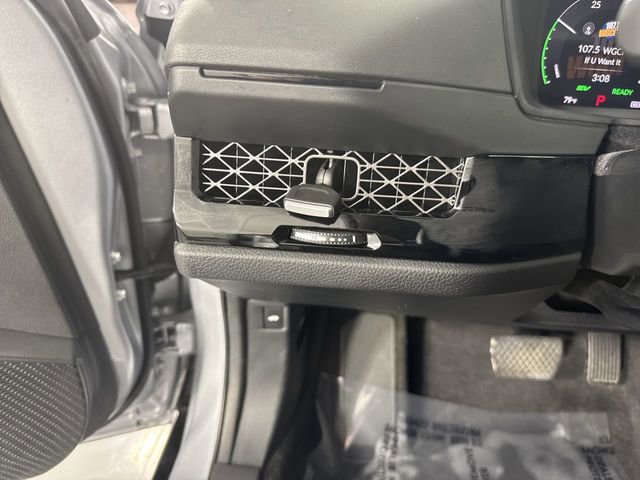 Used 2023 Honda Accord Touring image 16