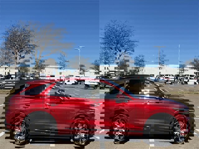 Used 2024 Genesis GV70 3.5T Sport image 3