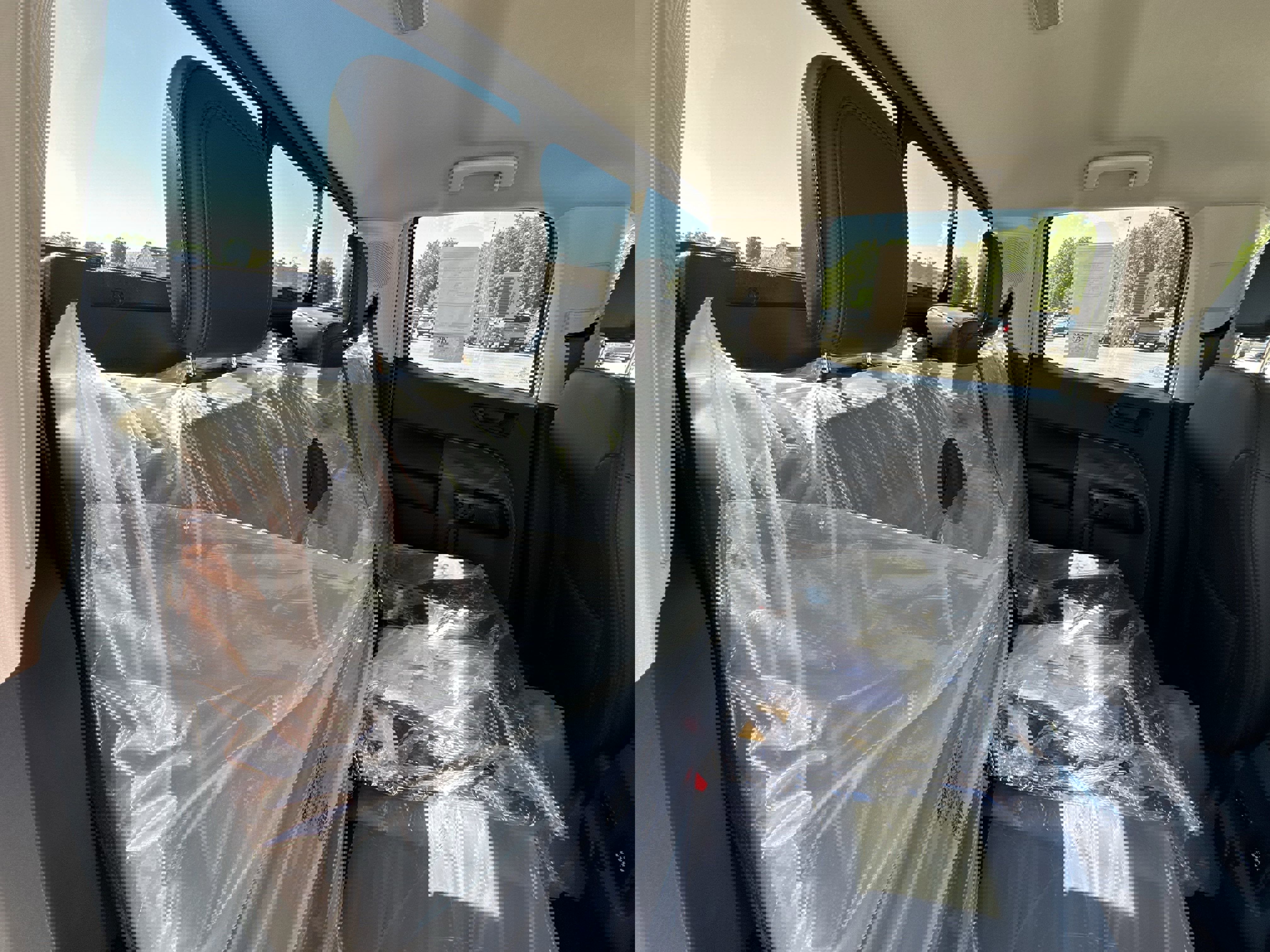 New 2025 Ford Maverick Lariat w/ Black Appearance Package image 31