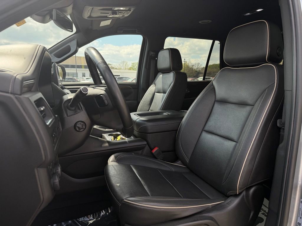 Used 2023 Chevrolet Tahoe Premier AWD/4WD image 11