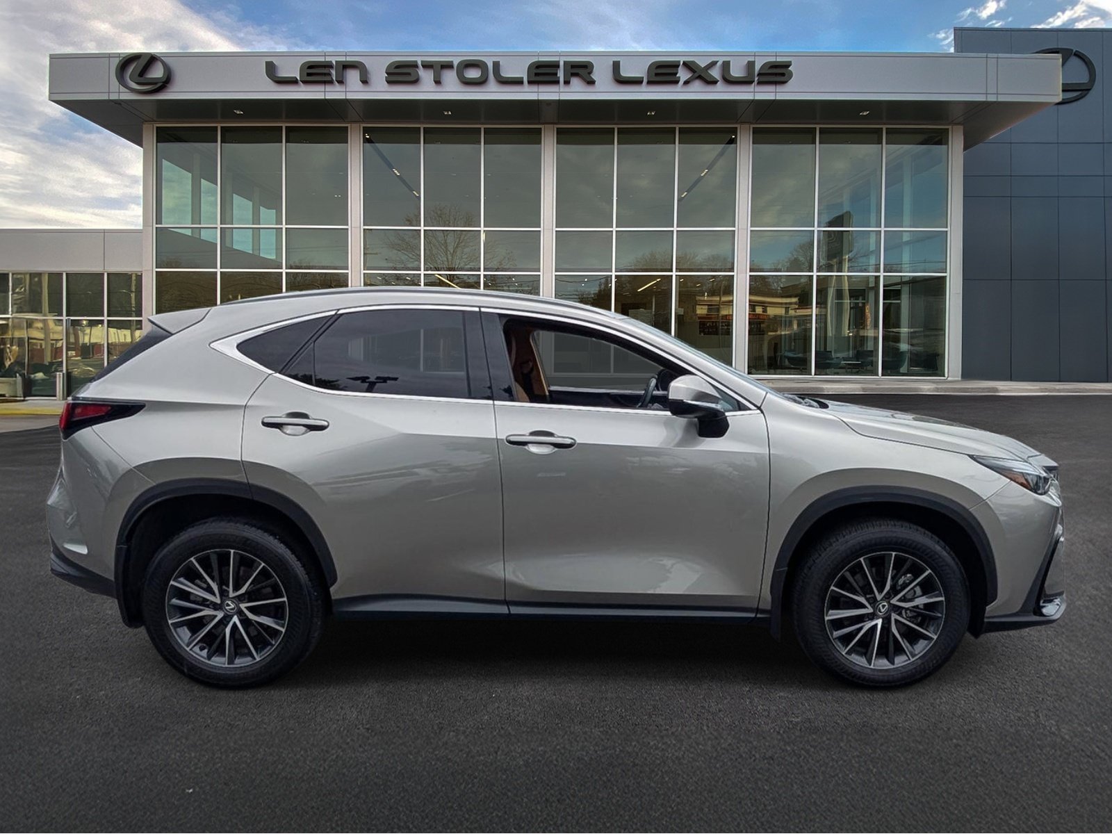 Used 2024 Lexus NX 350 AWD w/ Cold Area Package image 2