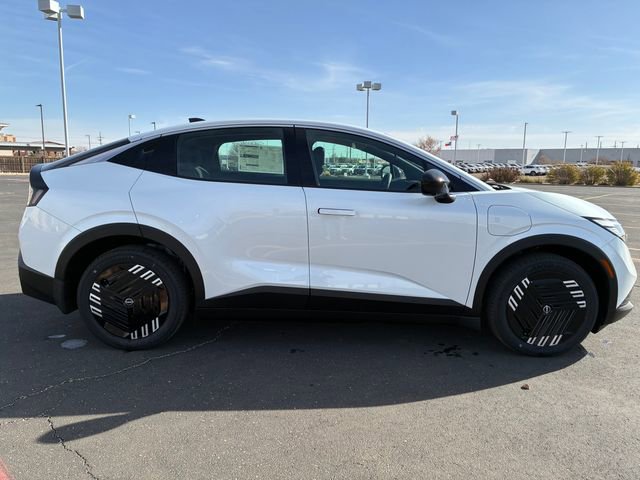 New 2026 Nissan Leaf image 7