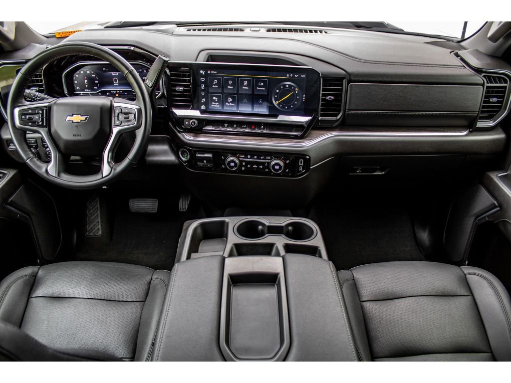 Used 2024 Chevrolet Silverado 3500 LTZ image 24