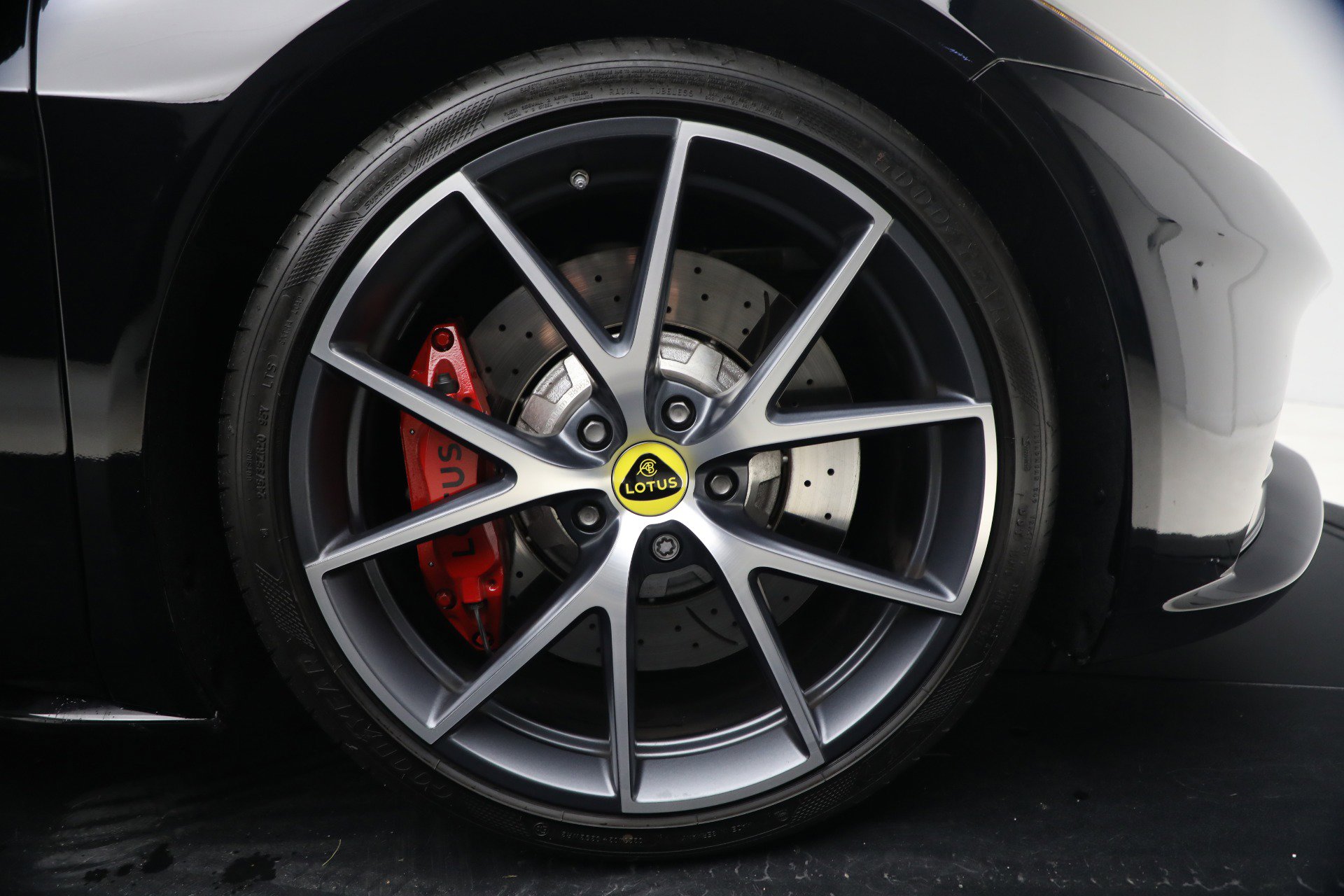 Used 2024 Lotus Emira First Edition image 27