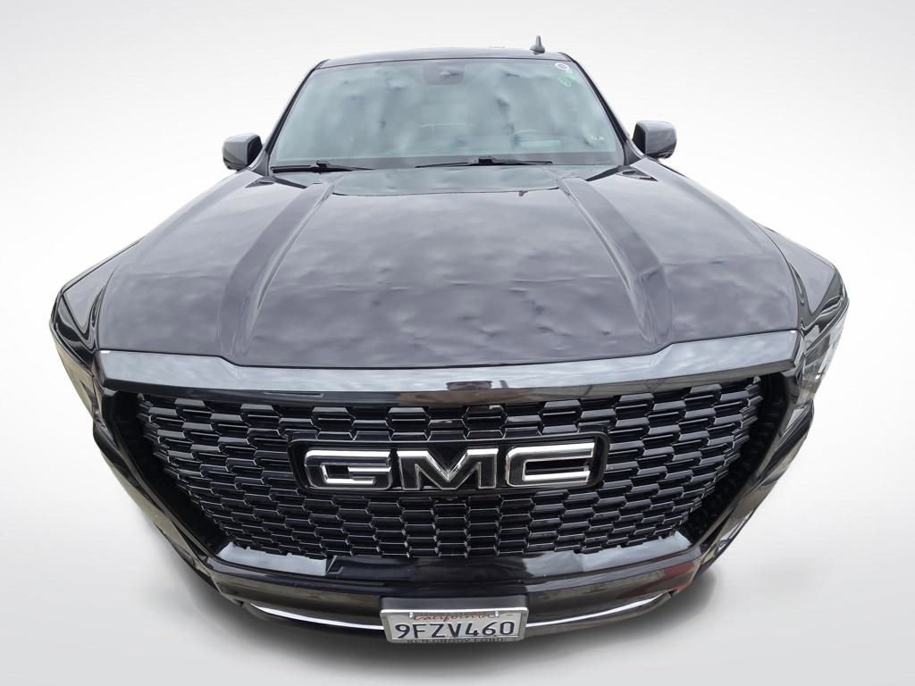 Used 2023 GMC Yukon Denali Ultimate image 4