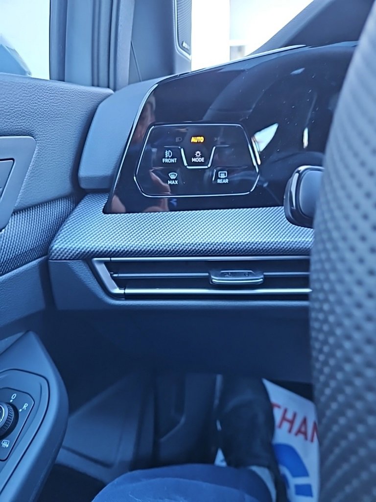 New 2026 Volkswagen GTI SE image 36