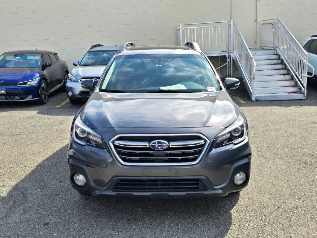Used 2019 Subaru Outback 2.5i Limited w/ Popular Package #2 AWD/4WD image 2