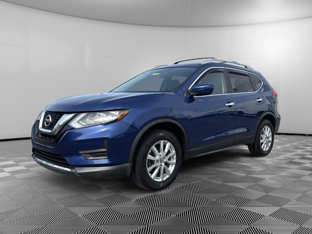 Used 2017 Nissan Rogue SV