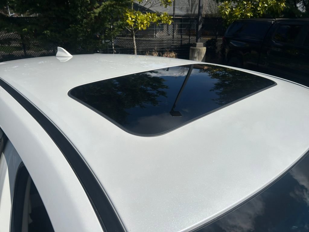 Used 2019 MAZDA CX-5 Touring image 28