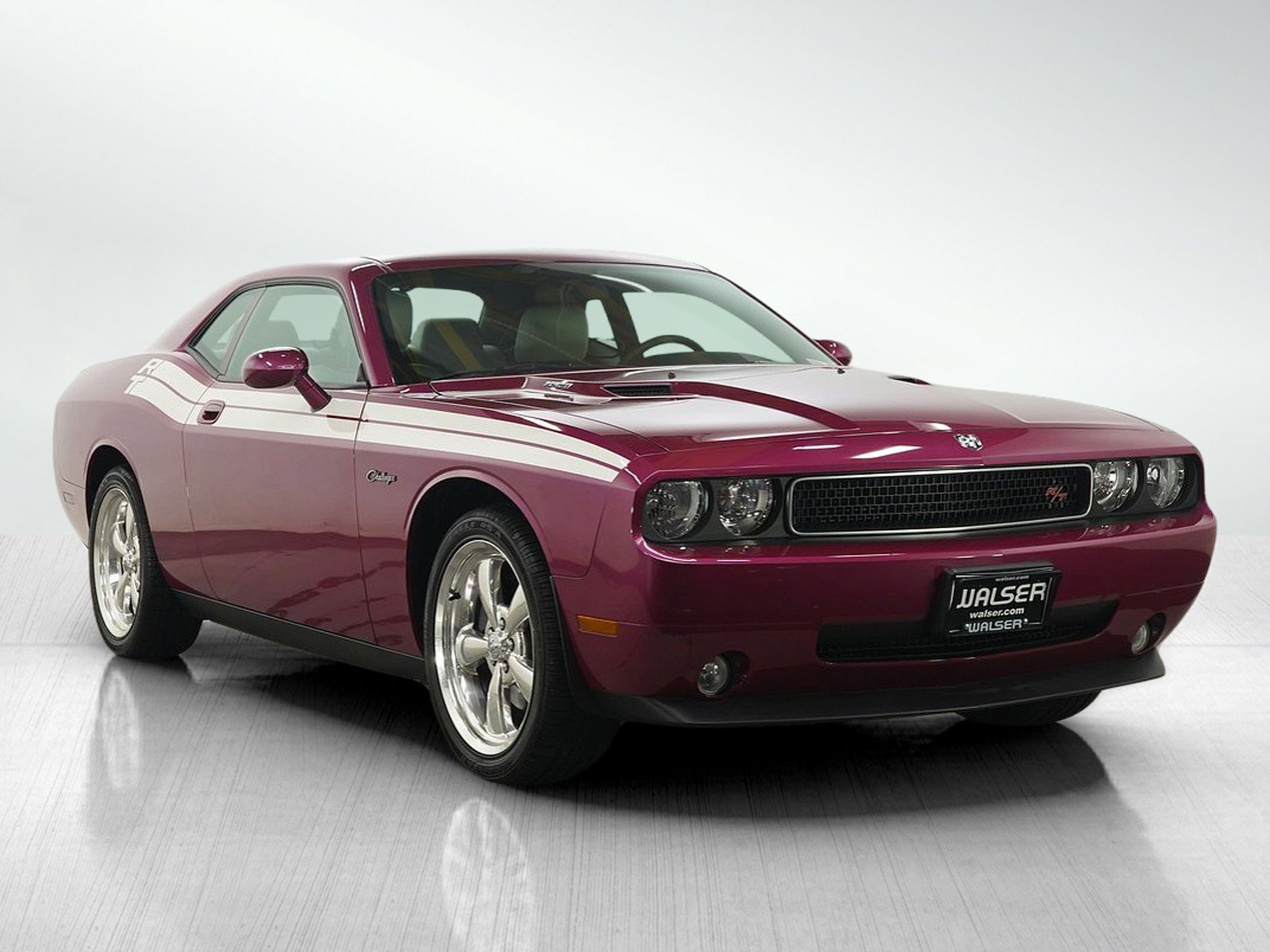 Used 2010 Dodge Challenger R/T RWD image 7