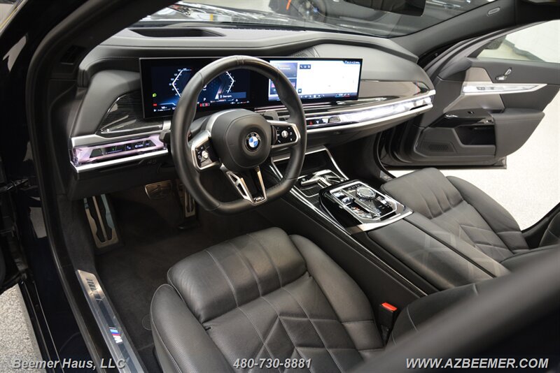 Used 2023 BMW 740i RWD image 14