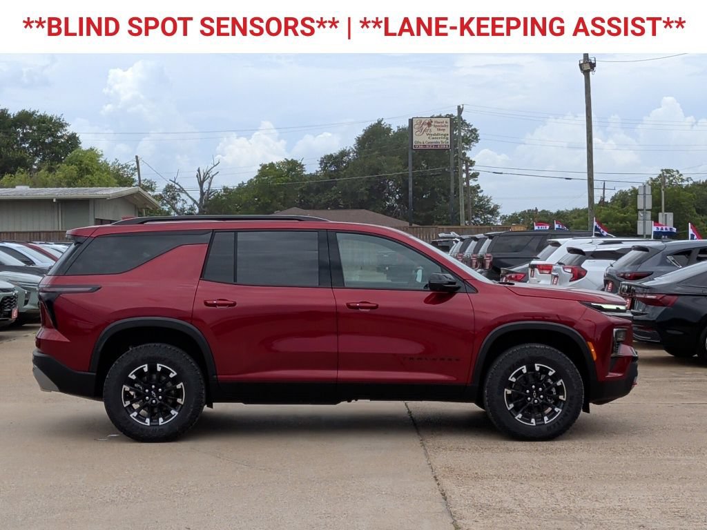 New 2026 Chevrolet Traverse Z71 w/ Driver Confidence Package AWD/4WD image 10