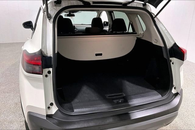 Used 2021 Nissan Rogue SV image 38