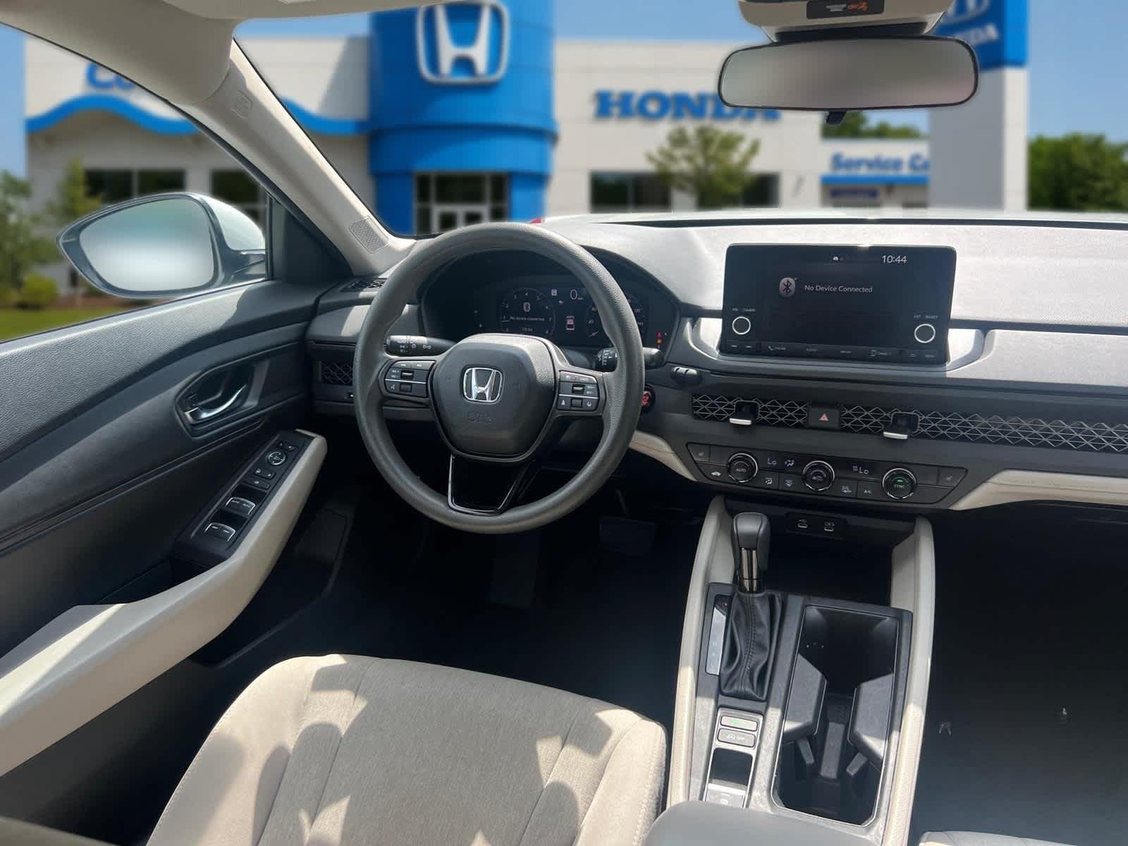 Used 2023 Honda Accord EX image 32