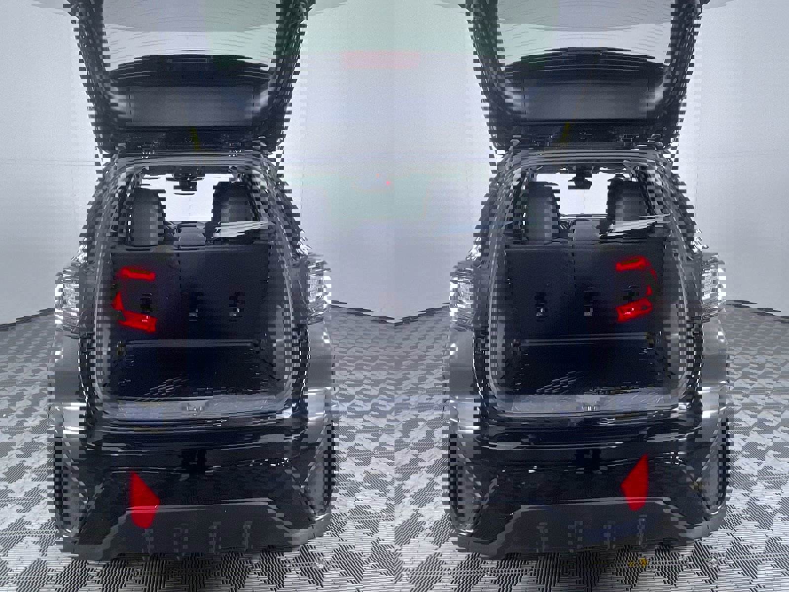 Certified 2025 Subaru Crosstrek 2.0i Premium w/ Crosstrek Mirror Package image 23