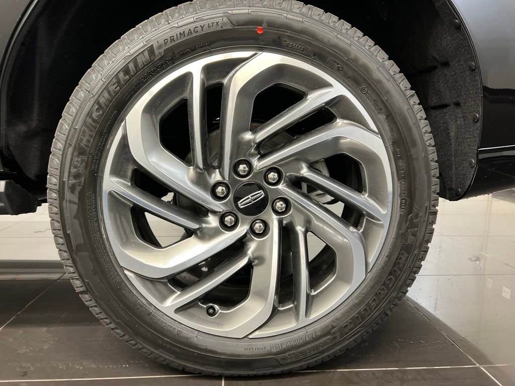 New 2026 Lincoln Navigator Reserve AWD/4WD image 7