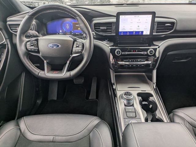 Used 2023 Ford Explorer ST w/ ST High-Performance Pack image 17