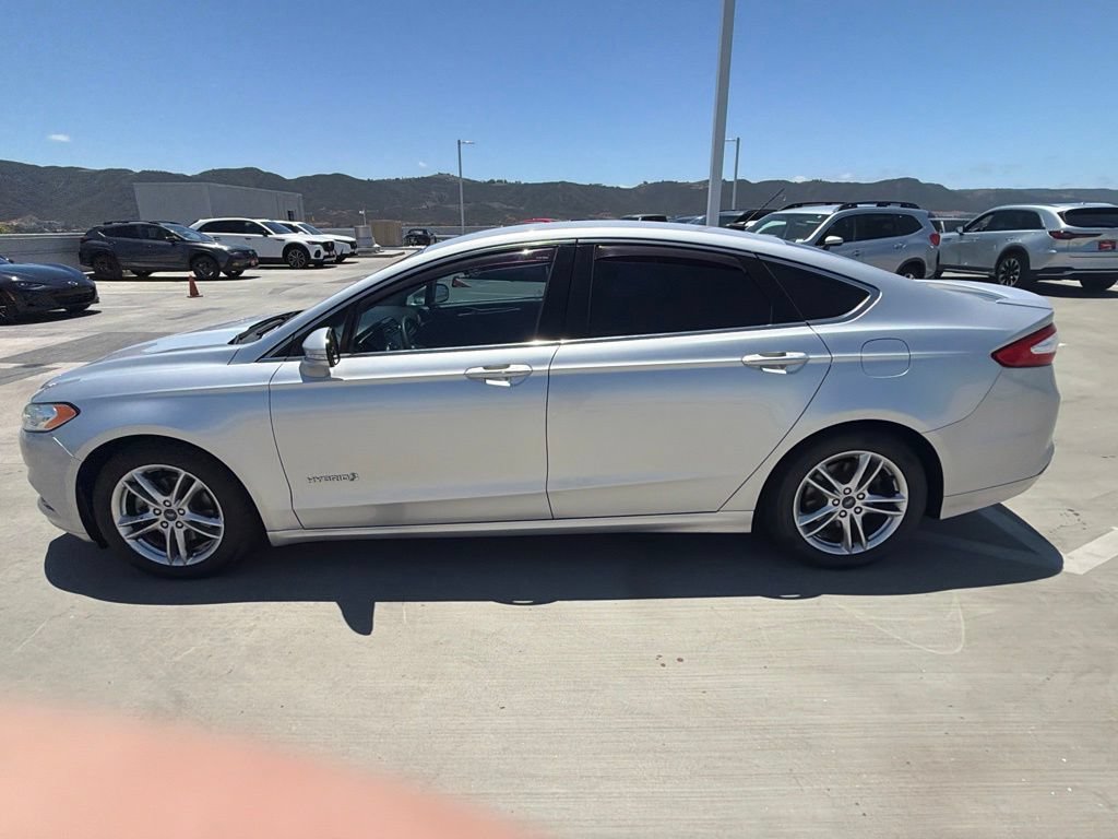 Used 2016 Ford Fusion Titanium FWD image 6