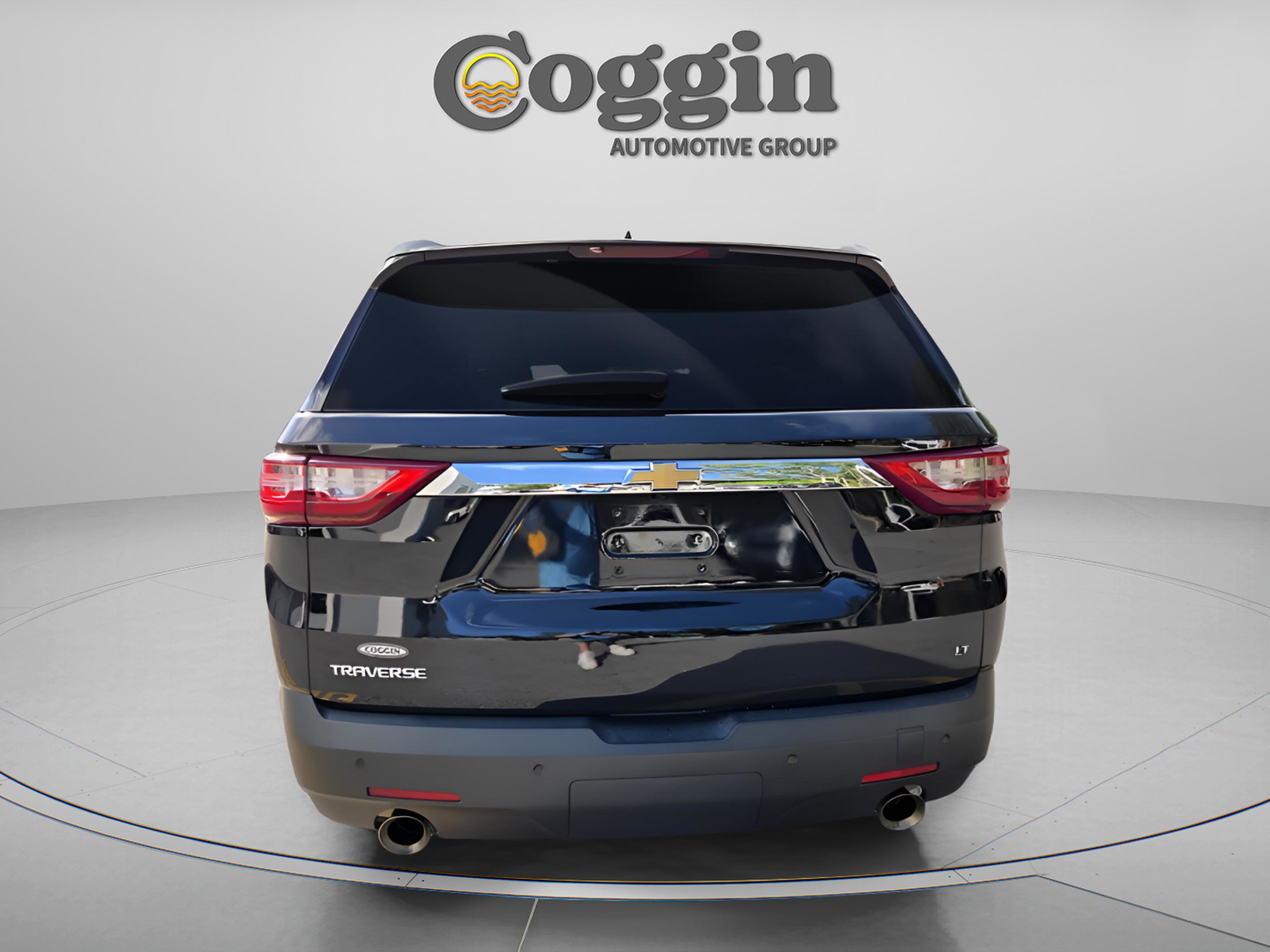 Used 2018 Chevrolet Traverse LT FWD image 4