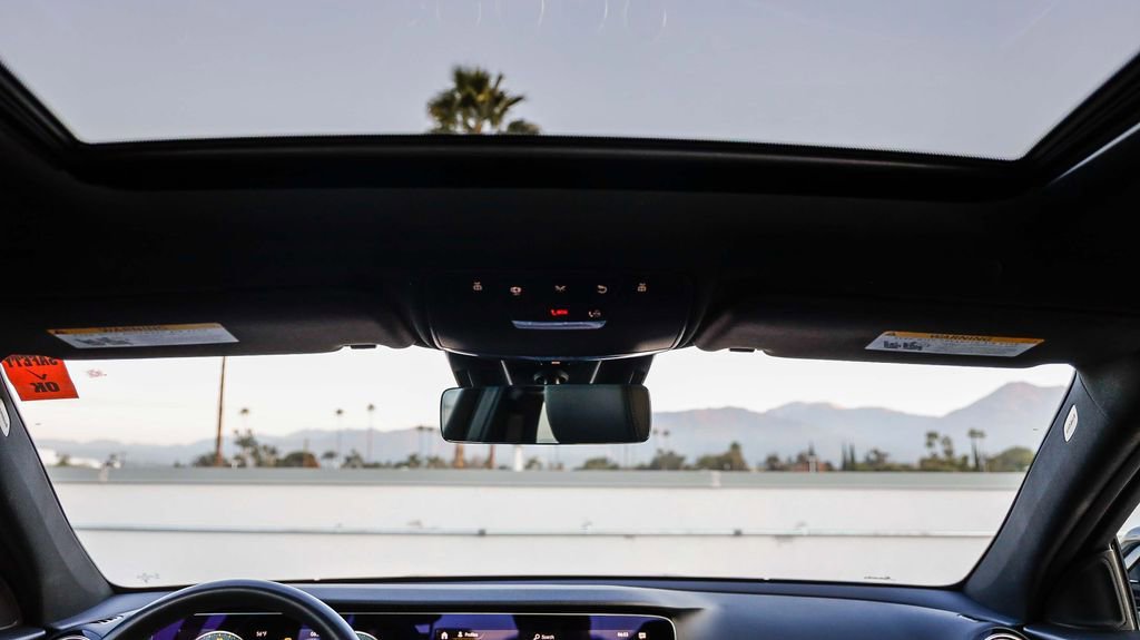 Used 2023 Mercedes-Benz E 350 Sedan image 17