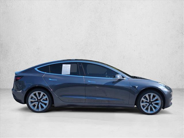 Used 2018 Tesla Model 3 Long Range RWD image 4