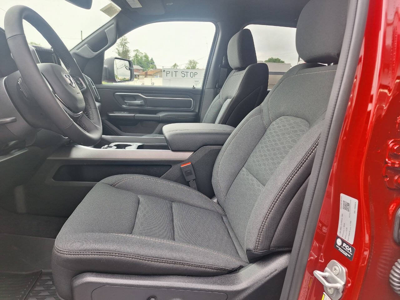 New 2026 RAM 1500 Big Horn AWD/4WD image 23