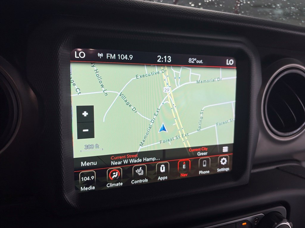 Certified 2023 Jeep Gladiator Sport AWD/4WD image 23