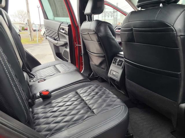 Used 2022 Mitsubishi Outlander SEL image 19