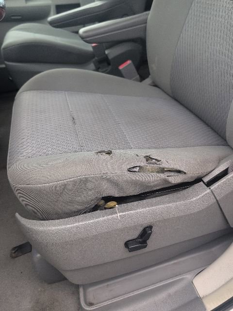 Used 2009 Chrysler Town & Country Touring image 25