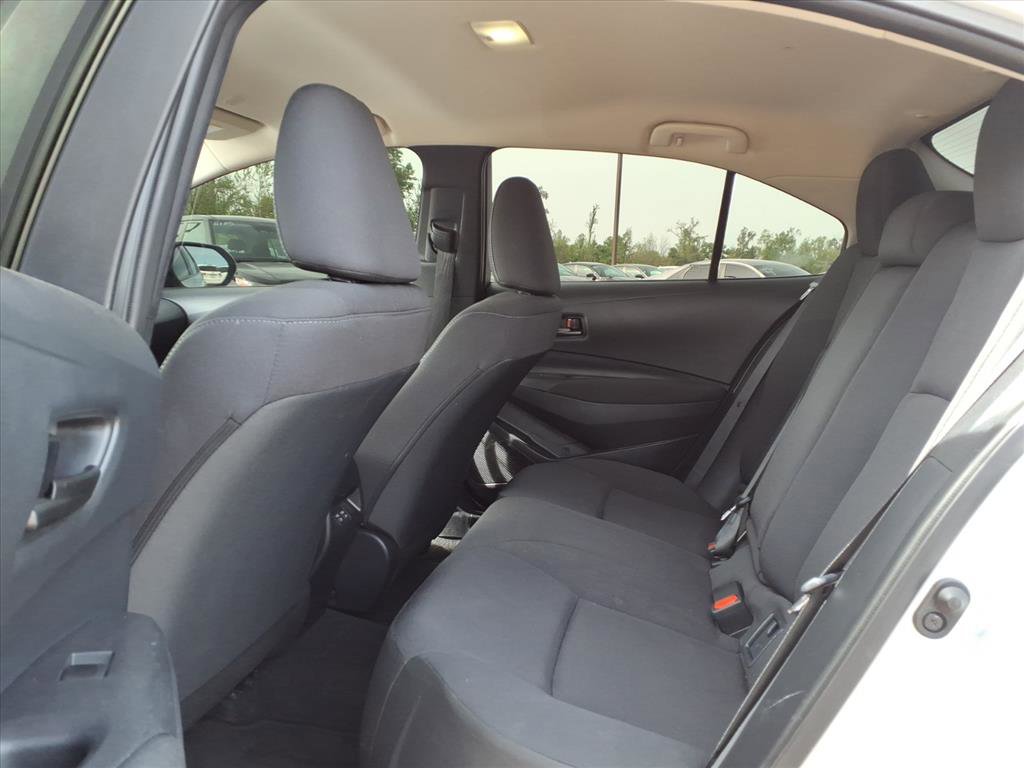Used 2024 Toyota Corolla LE FWD image 11