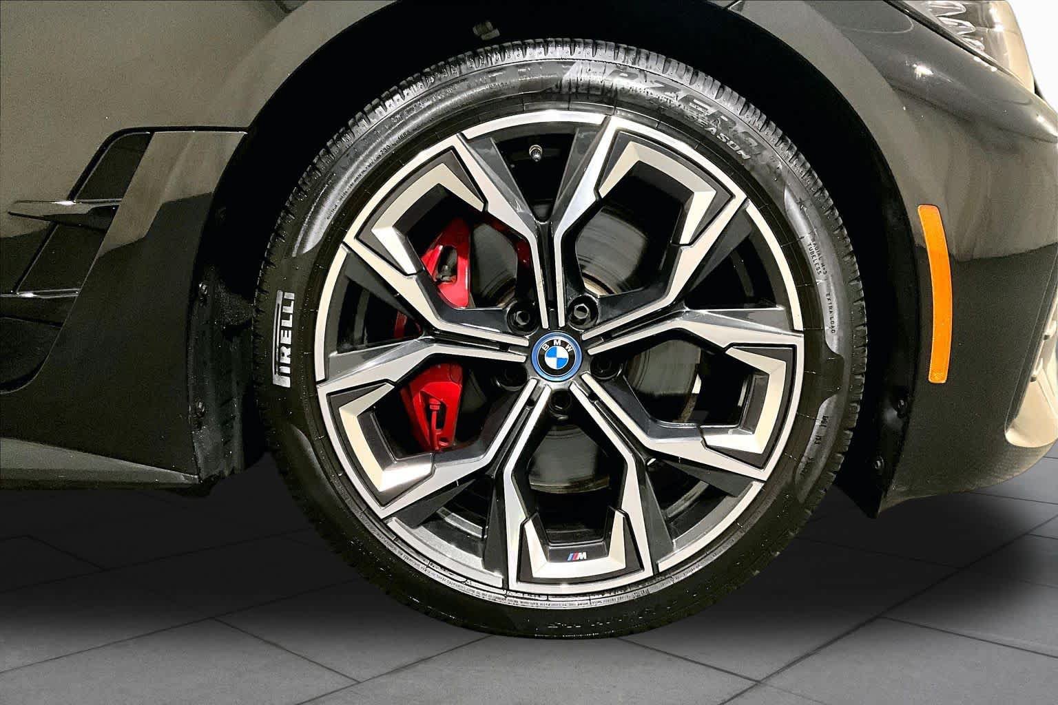 Used 2023 BMW i4 eDrive40 w/ M Sport Package RWD image 10