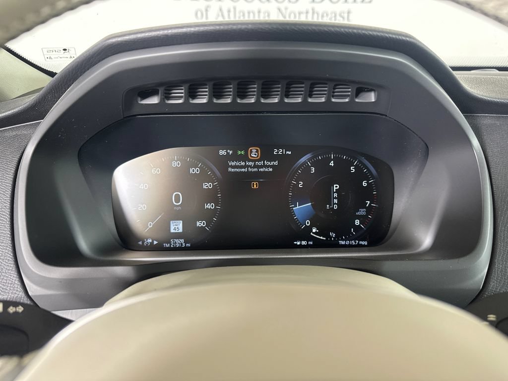 Used 2021 Volvo XC90 T5 Momentum w/ Climate Package FWD image 27