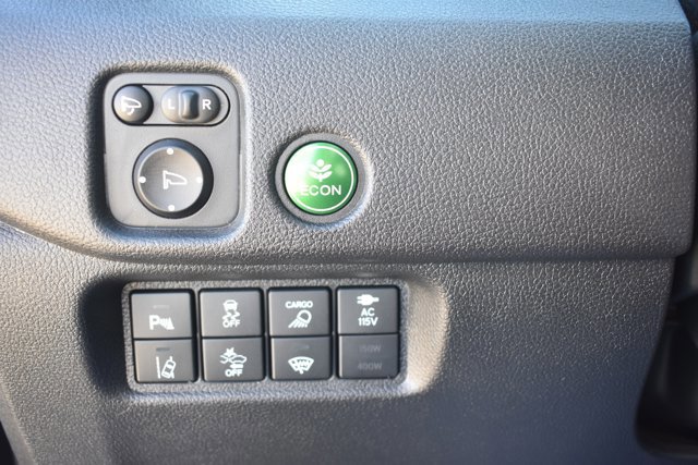 Used 2025 Honda Ridgeline Black Edition image 29