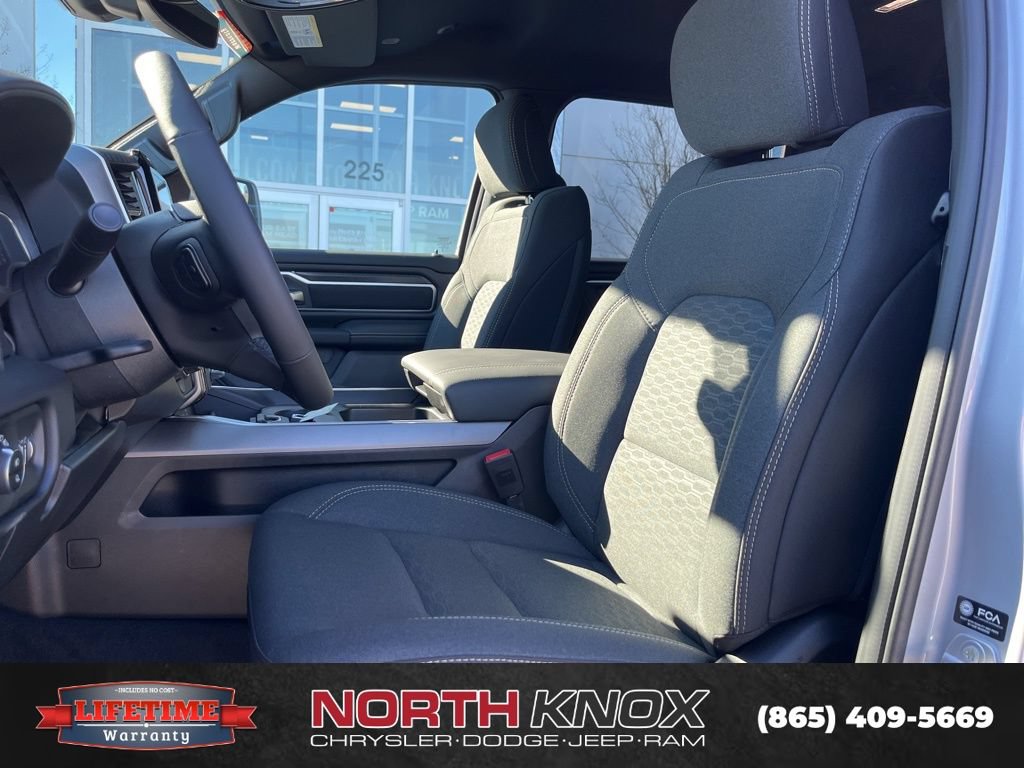 New 2026 RAM 1500 Big Horn AWD/4WD image 4