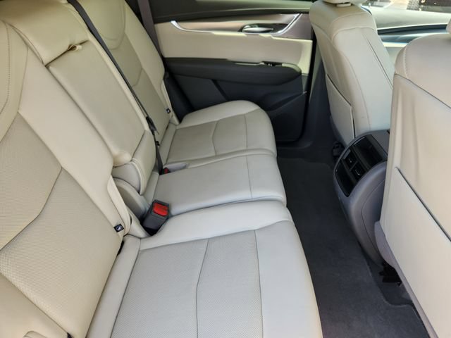 Certified 2024 Cadillac XT5 Premium Luxury w/ Technology Package AWD/4WD image 24
