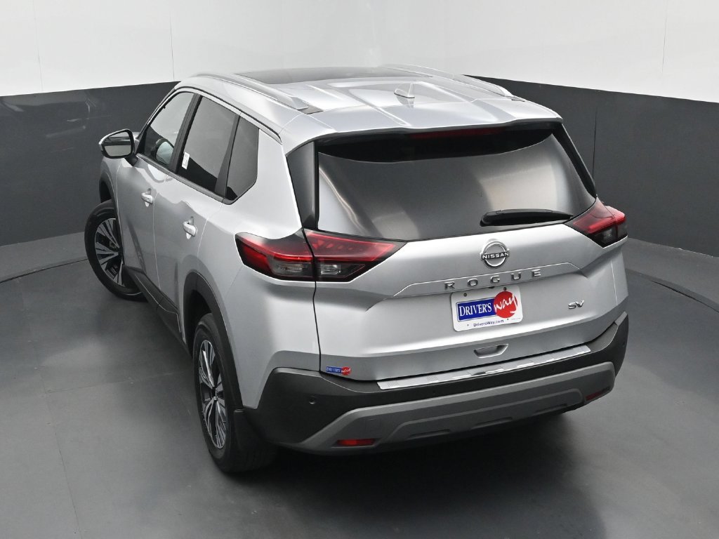 Used 2023 Nissan Rogue SV w/ SV Premium B Package FWD image 32