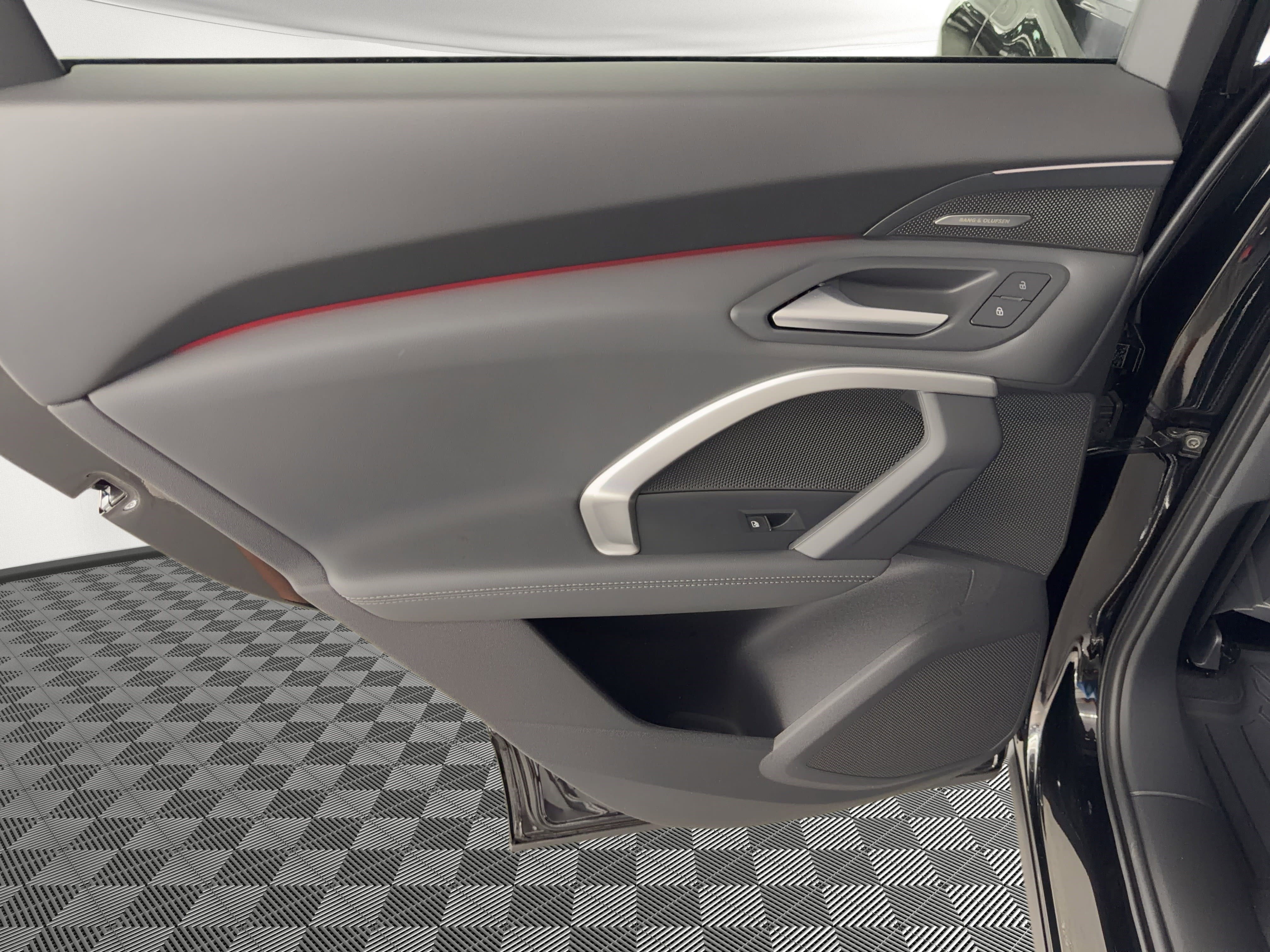 New 2026 Audi Q5 Premium Plus image 17