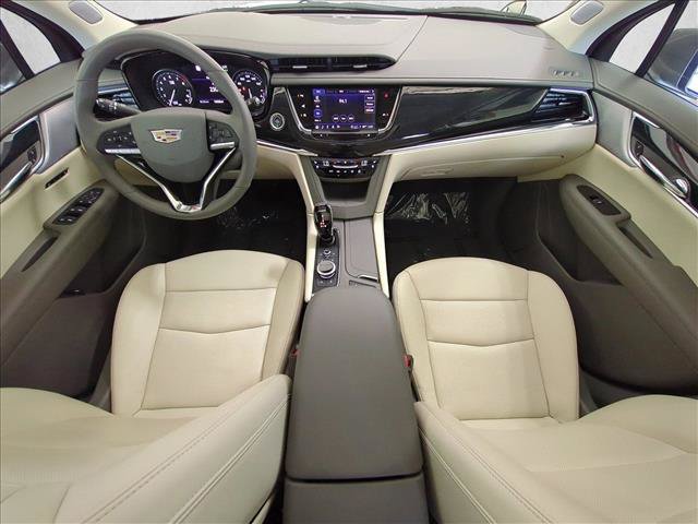Used 2025 Cadillac XT6 Premium Luxury w/ Technology Package FWD image 20