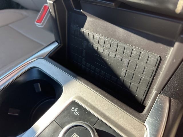 Used 2024 Ford Explorer Limited image 38