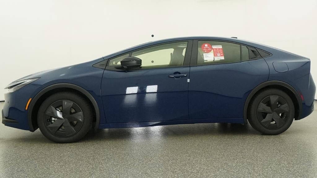 New 2027 Toyota Prius Plug-In Hybrid FWD image 19