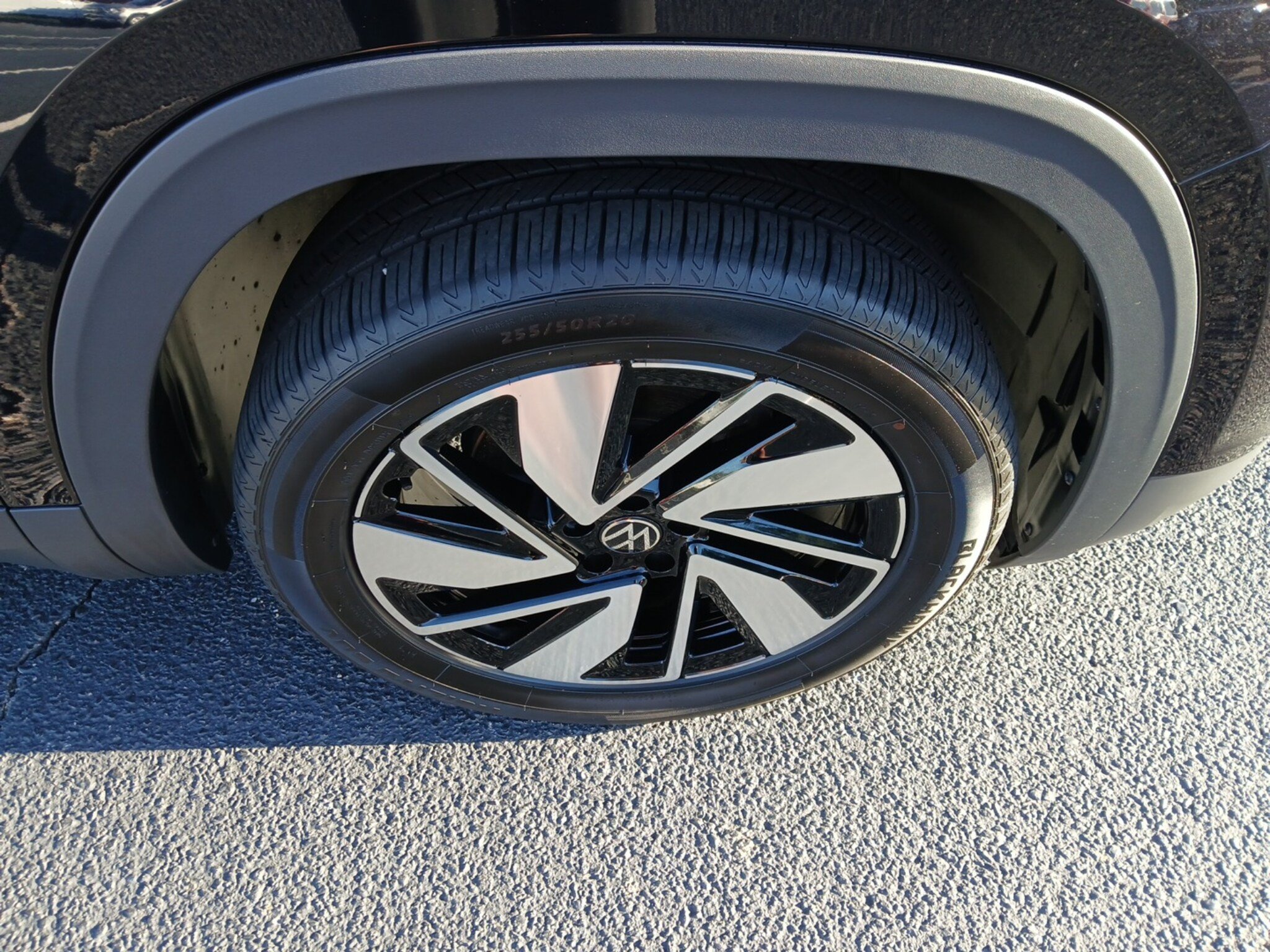 Used 2025 Volkswagen Atlas SE FWD image 22