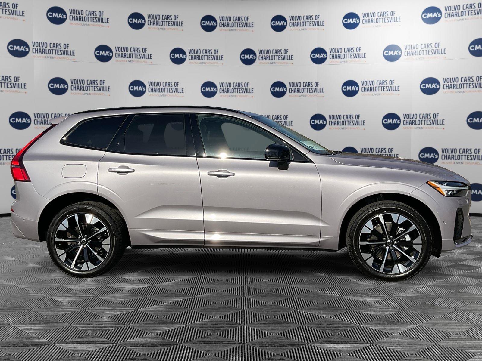 New 2026 Volvo XC60 B5 Plus w/ Protection Package Premier image 6
