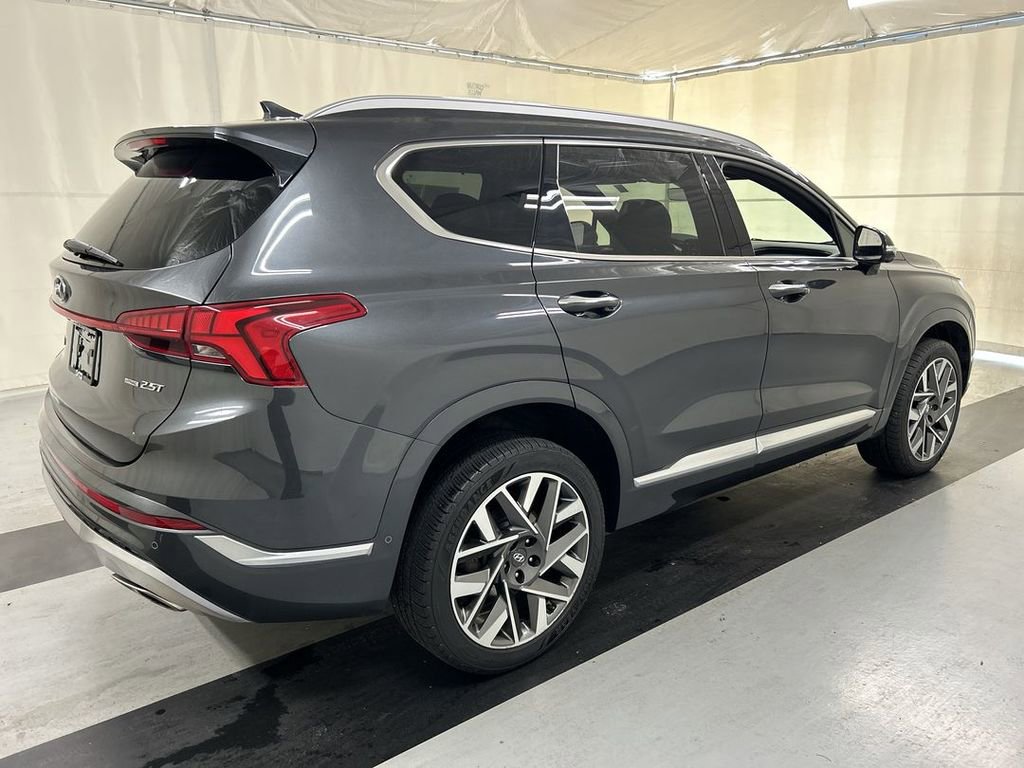 Used 2023 Hyundai Santa Fe Calligraphy AWD/4WD image 2
