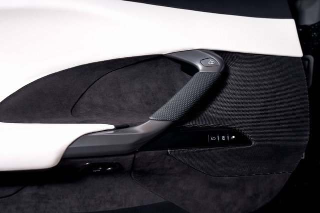 Used 2024 Ferrari 296 GTB image 54