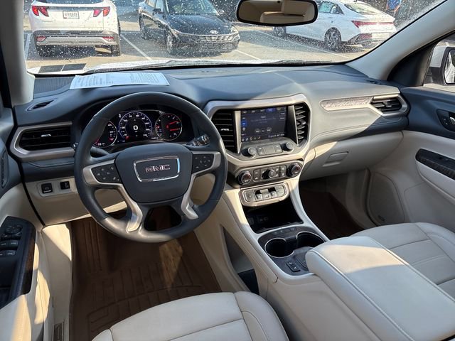 Used 2023 GMC Acadia Denali image 11