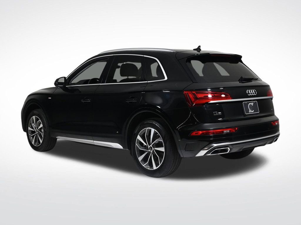Certified 2023 Audi Q5 2.0T Premium Plus w/ Premium Plus Package image 3