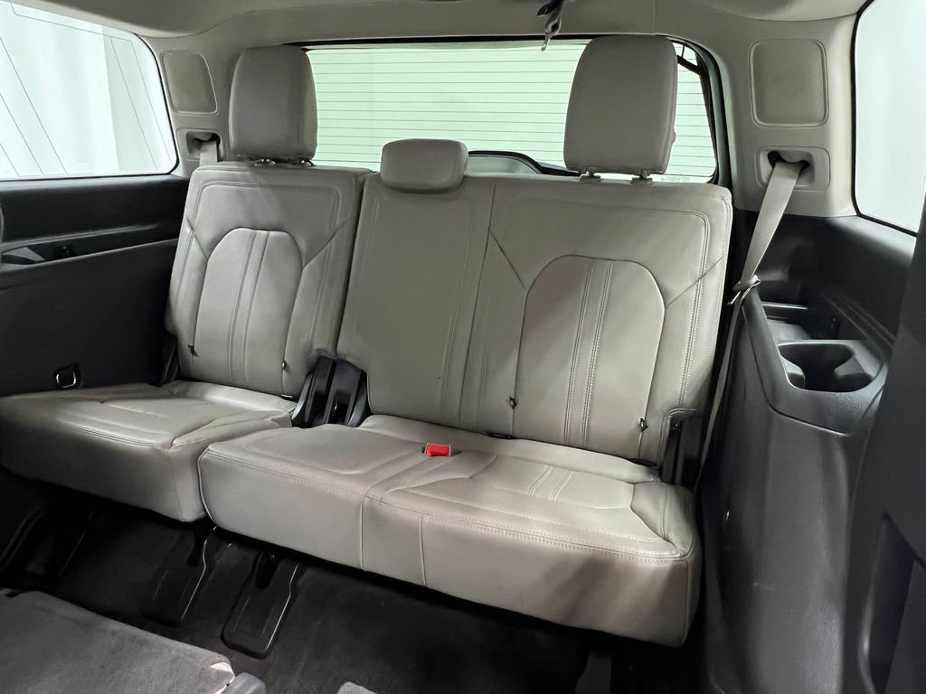 Used 2020 Ford Expedition Limited w/ Equipment Group 301A AWD/4WD image 36