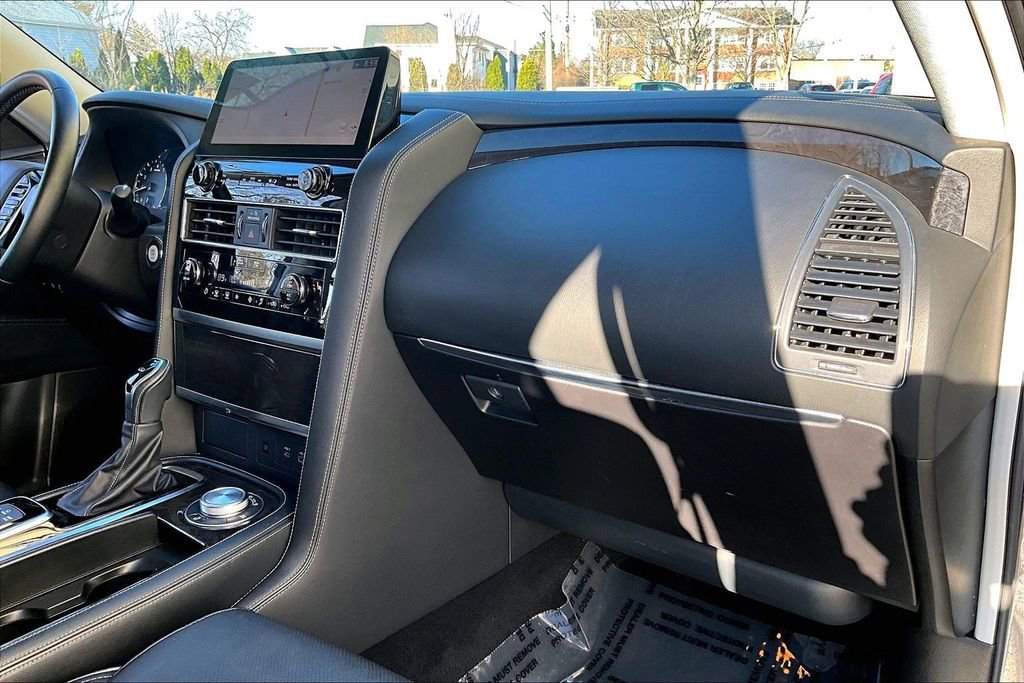 Certified 2024 INFINITI QX80 Luxe image 25